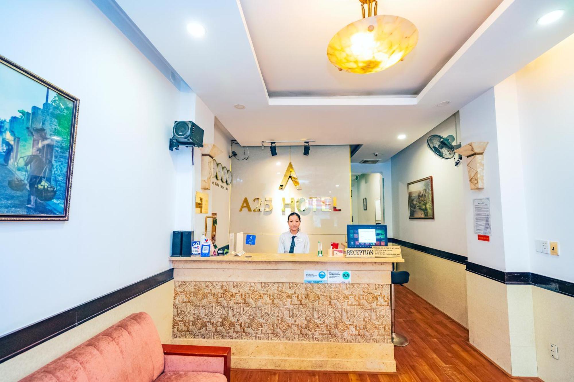 A25 Hotel - 19 Bui Thi Xuan Ho Chi Minh City Exterior photo
